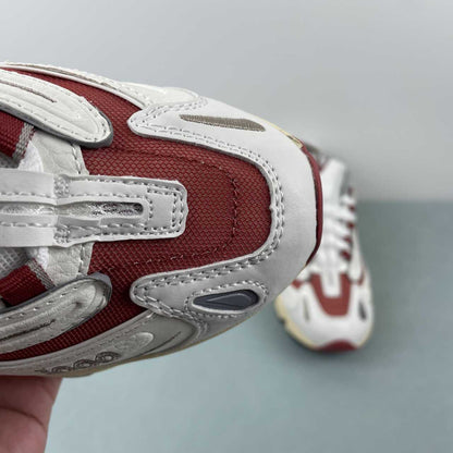New Balance 1000