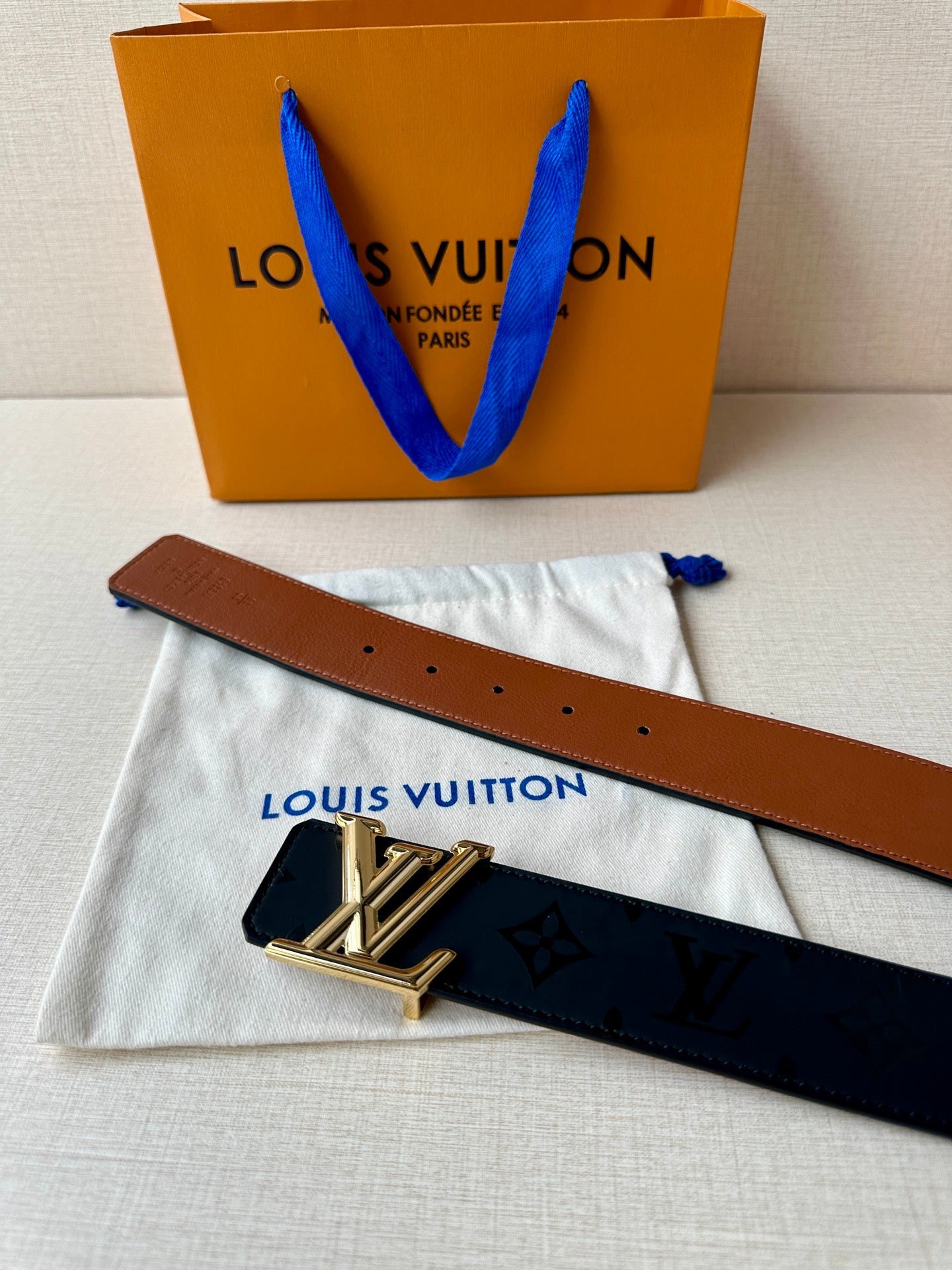Cinturón Louis Vuitton