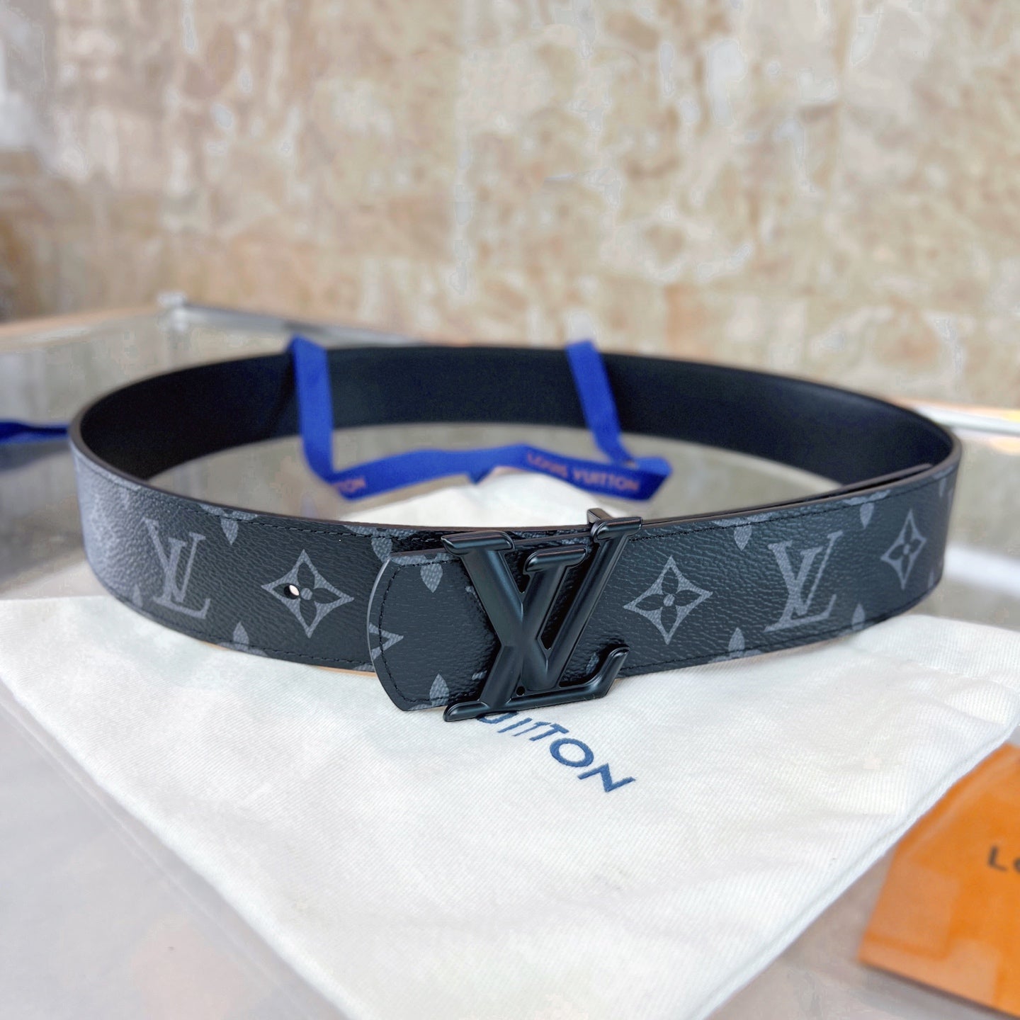 Cinturón Louis Vuitton