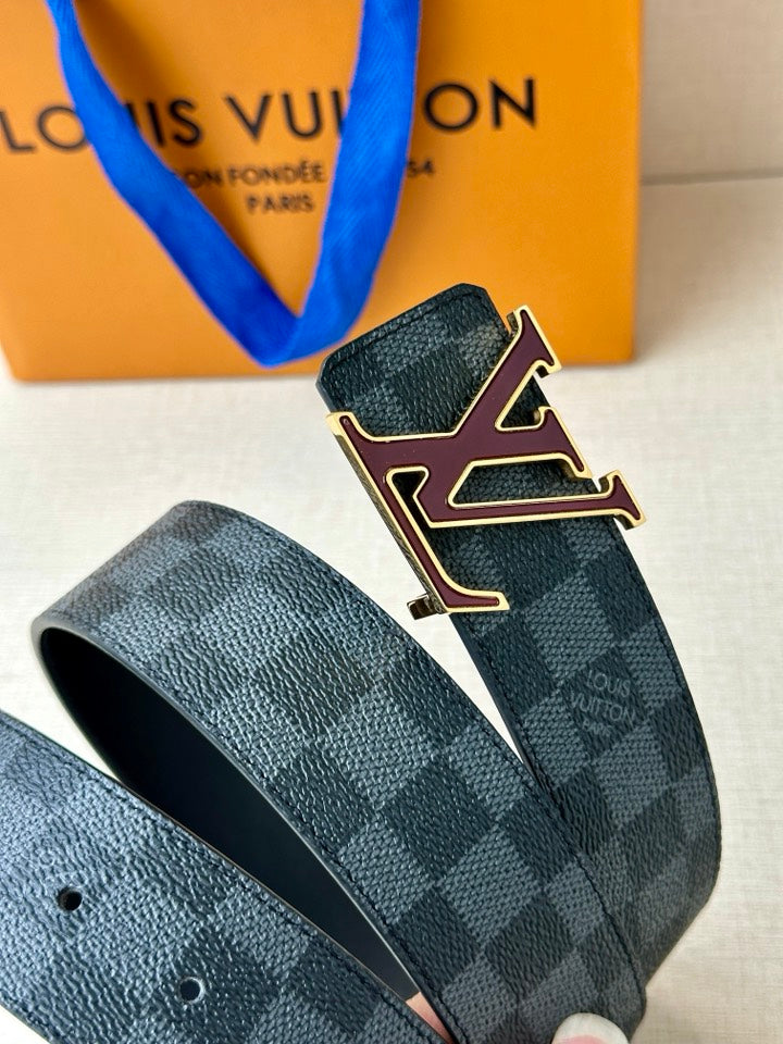 Louis Vuitton Cinturón