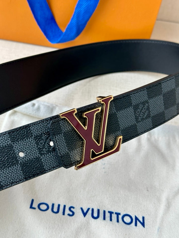 Louis Vuitton Cinturón
