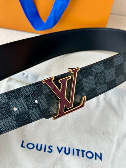 Louis Vuitton Cinturón