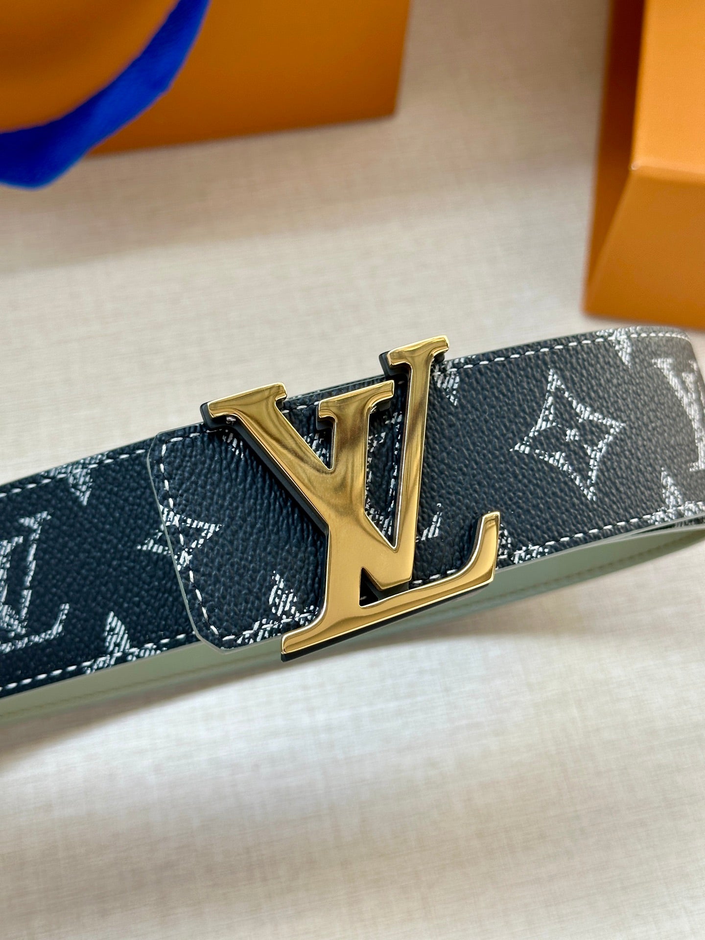 Cinturón Louis Vuitton