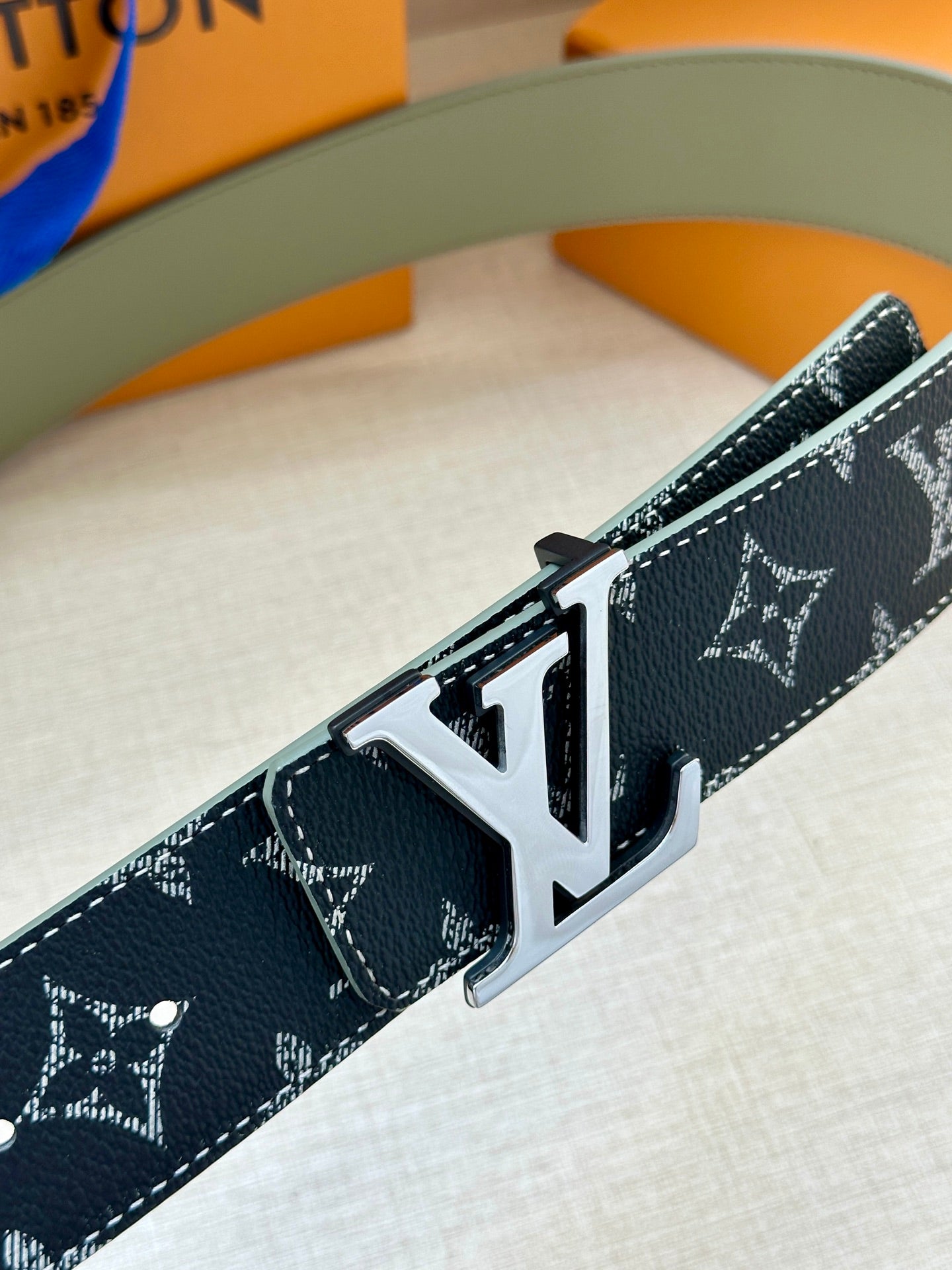 Cinturón Louis Vuitton