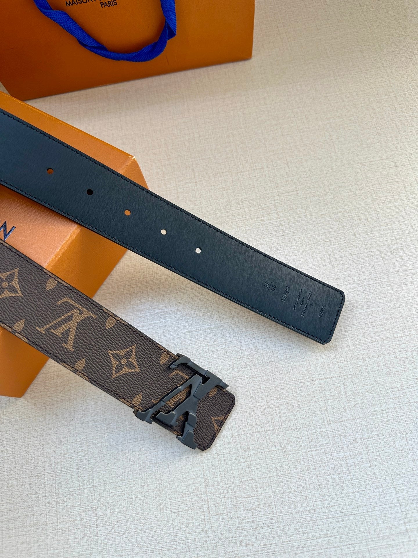 Louis Vuitton Cinto