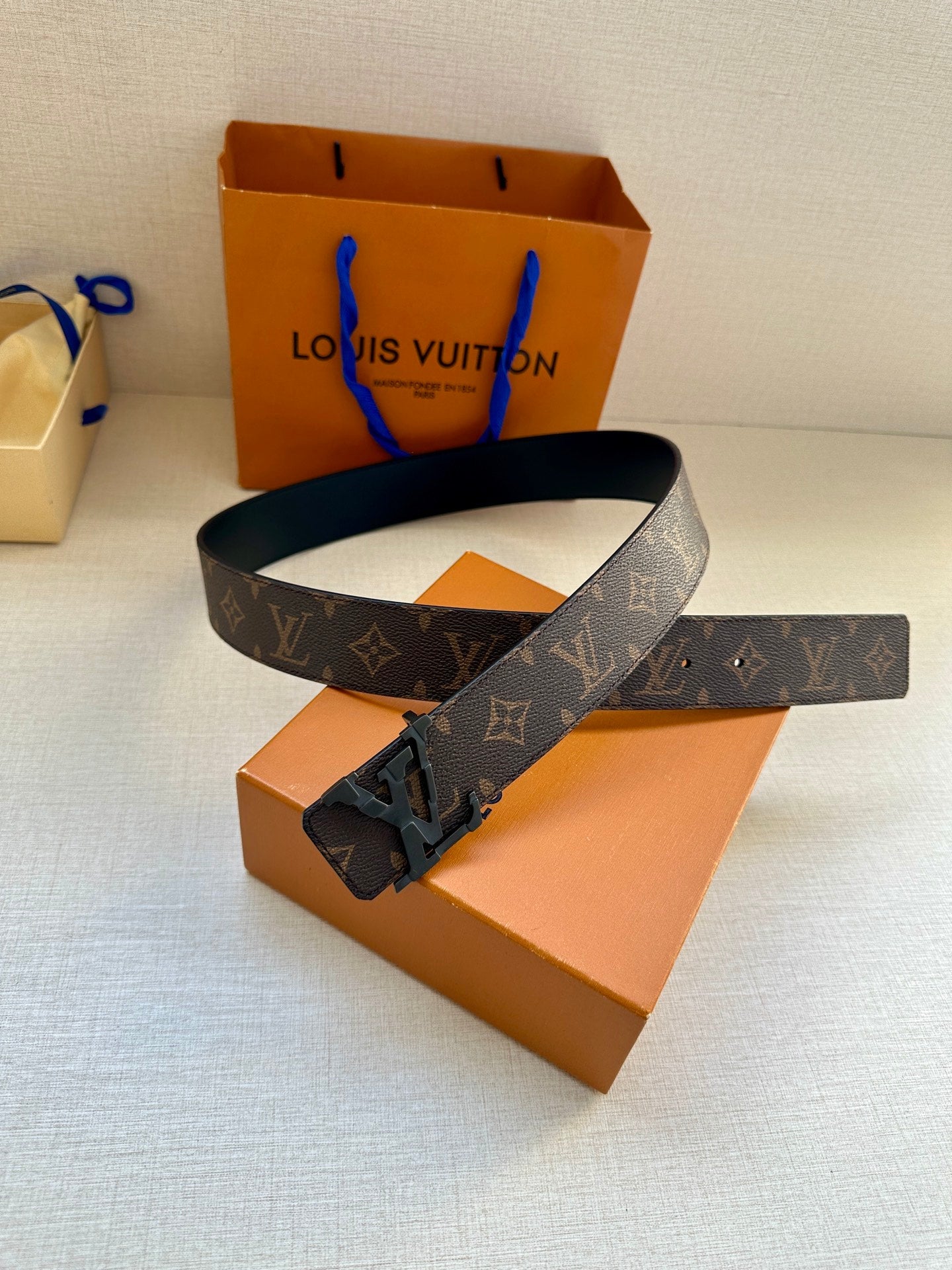 Louis Vuitton Cinto