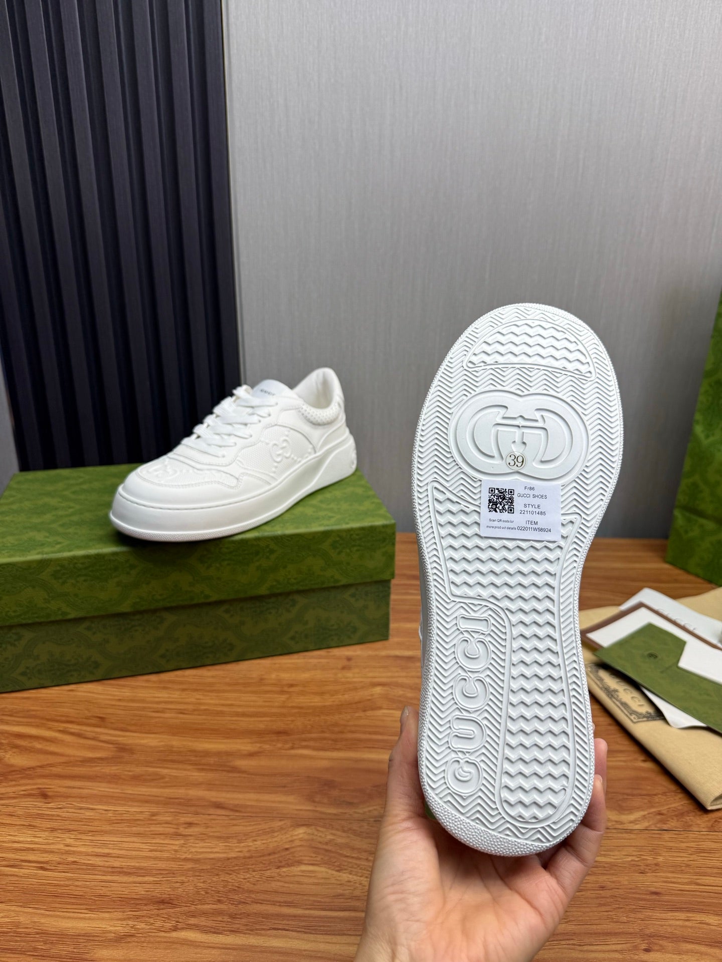 Gucci Screener Sneaker