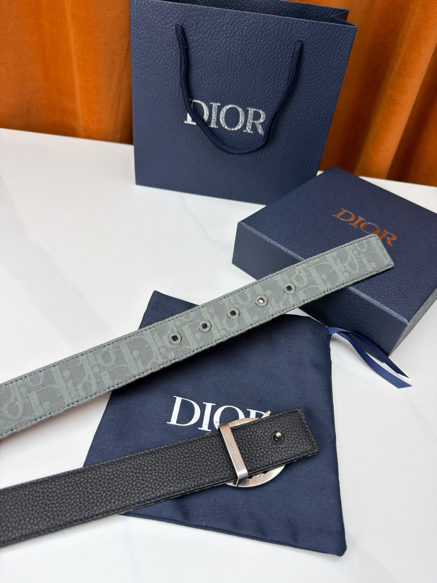 Cinturón Dior