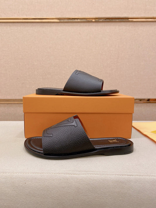 Louis Vuitton Slippers