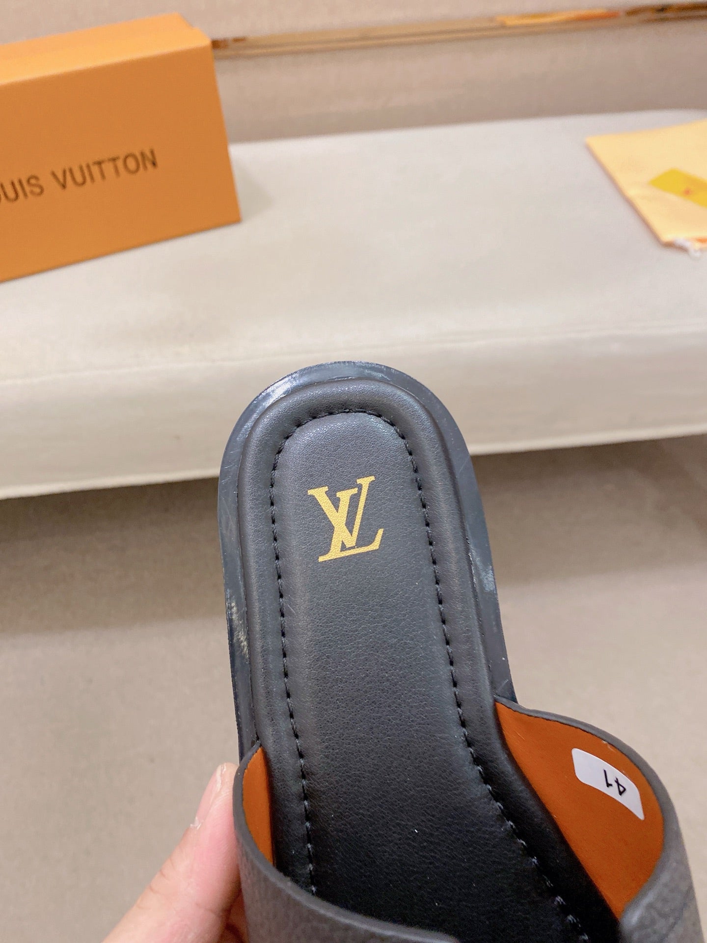 Louis Vuitton Slippers