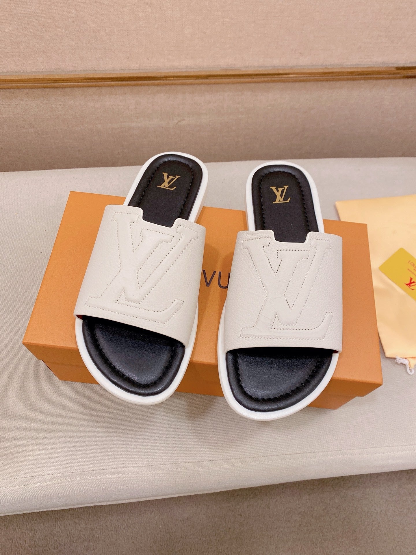 Louis Vuitton Zapatillas