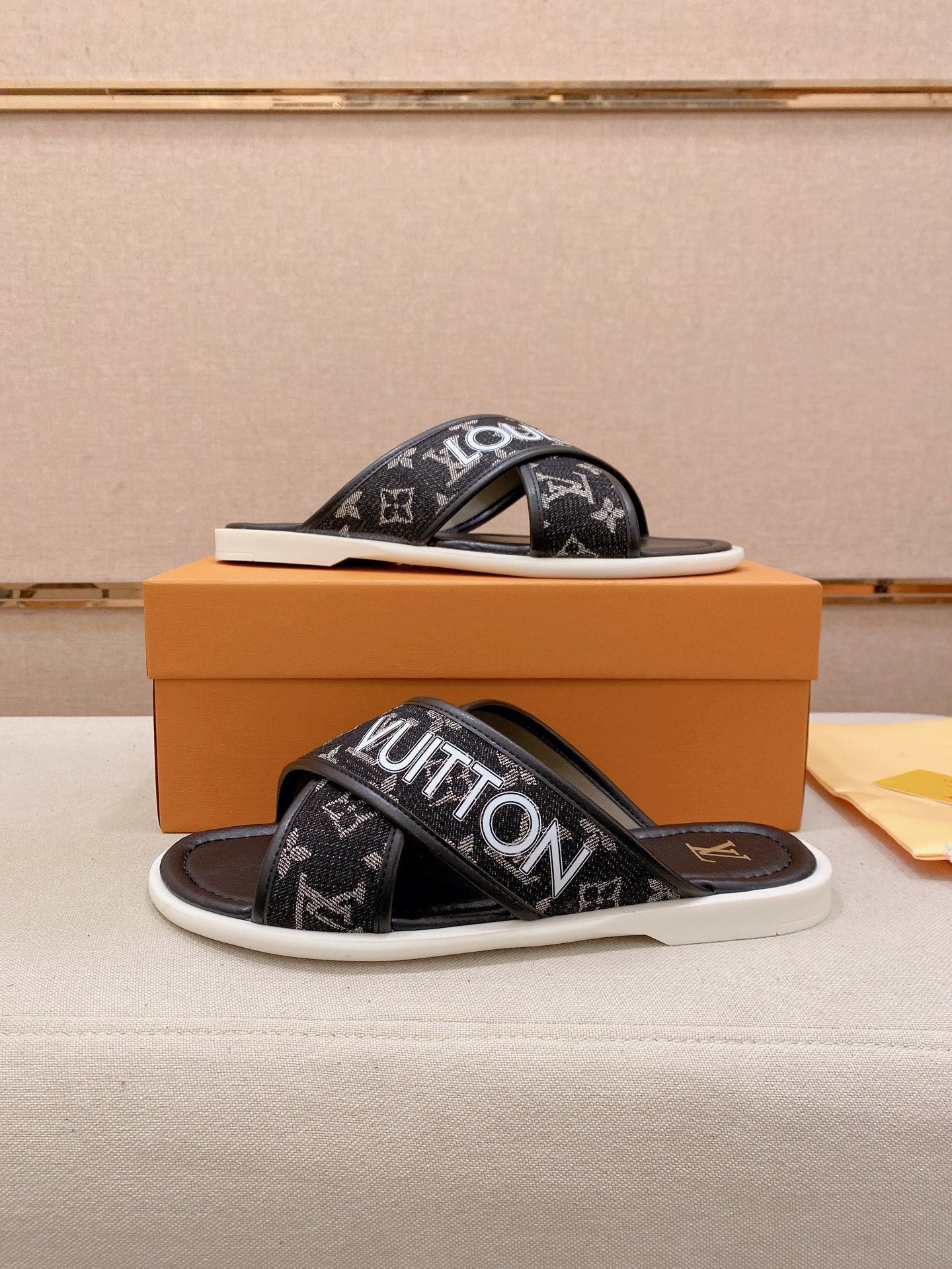 Chanclas Louis Vuitton
