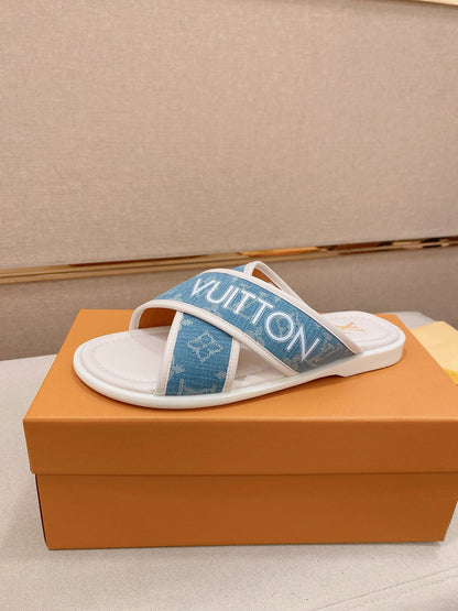 Louis Vuitton Chinelos