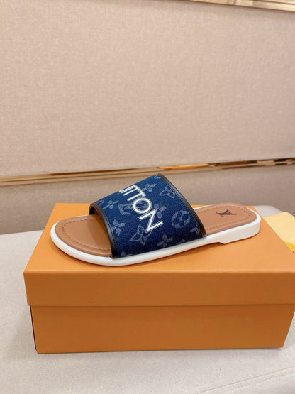Louis Vuitton Chinelos
