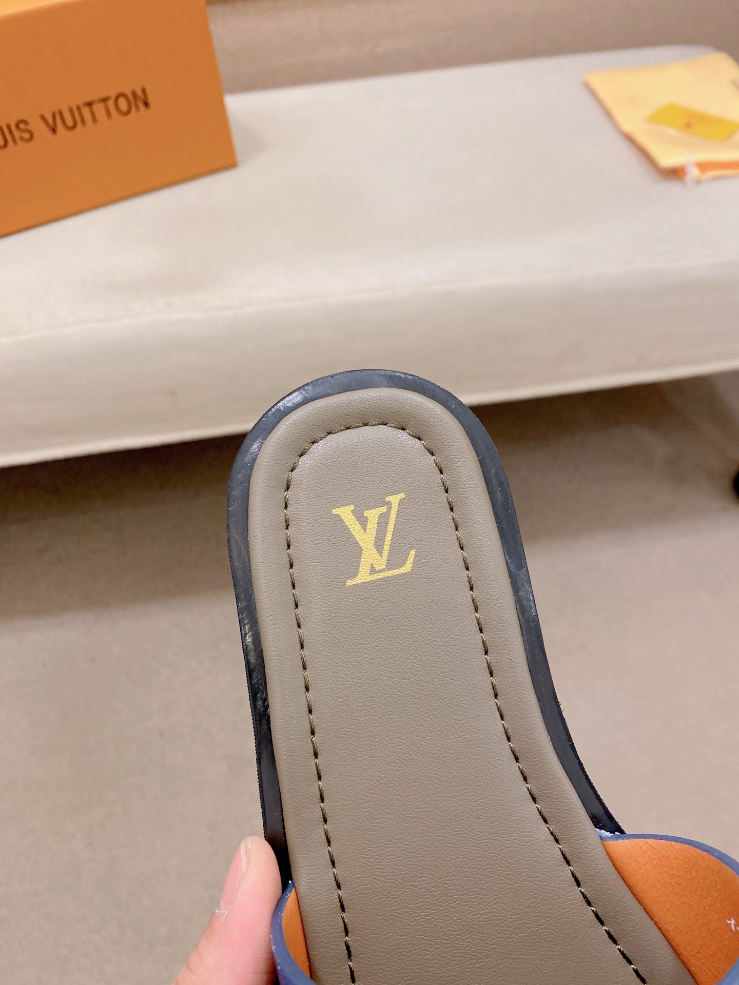 Louis Vuitton Slippers