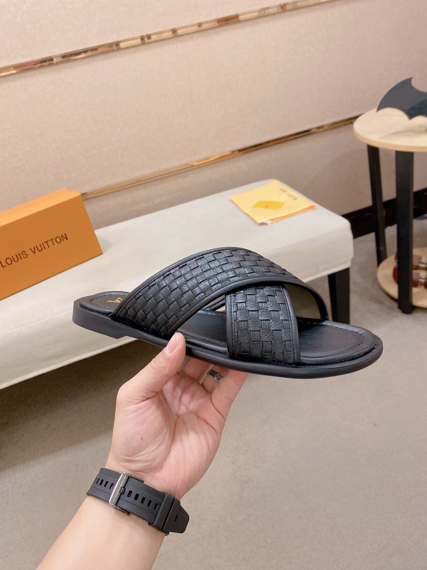 Chinelo Louis Vuitton