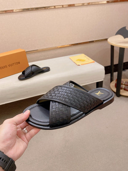 Chinelo Louis Vuitton
