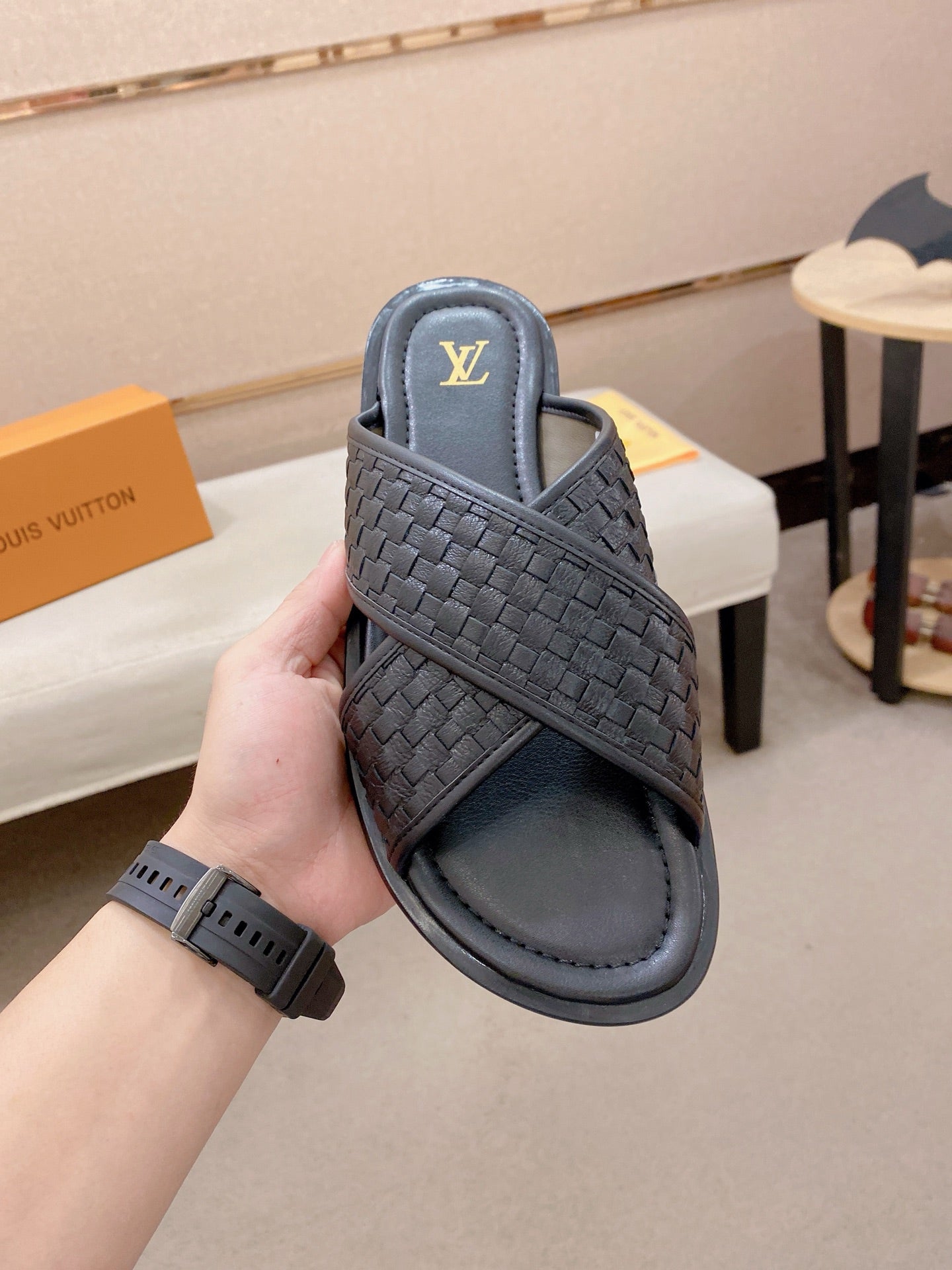 Chinelo Louis Vuitton